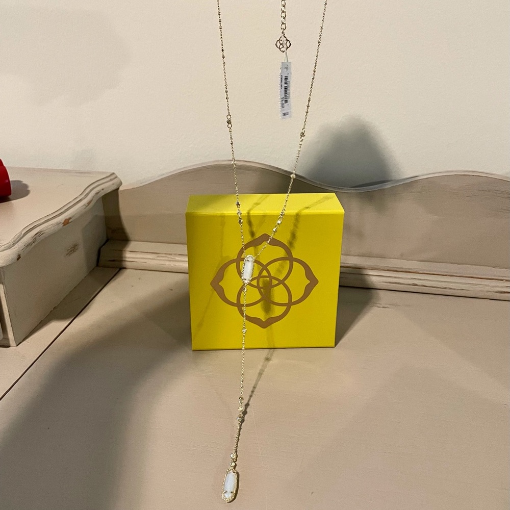 Kendra Scott Layla Opalite Illusion Gold Necklace